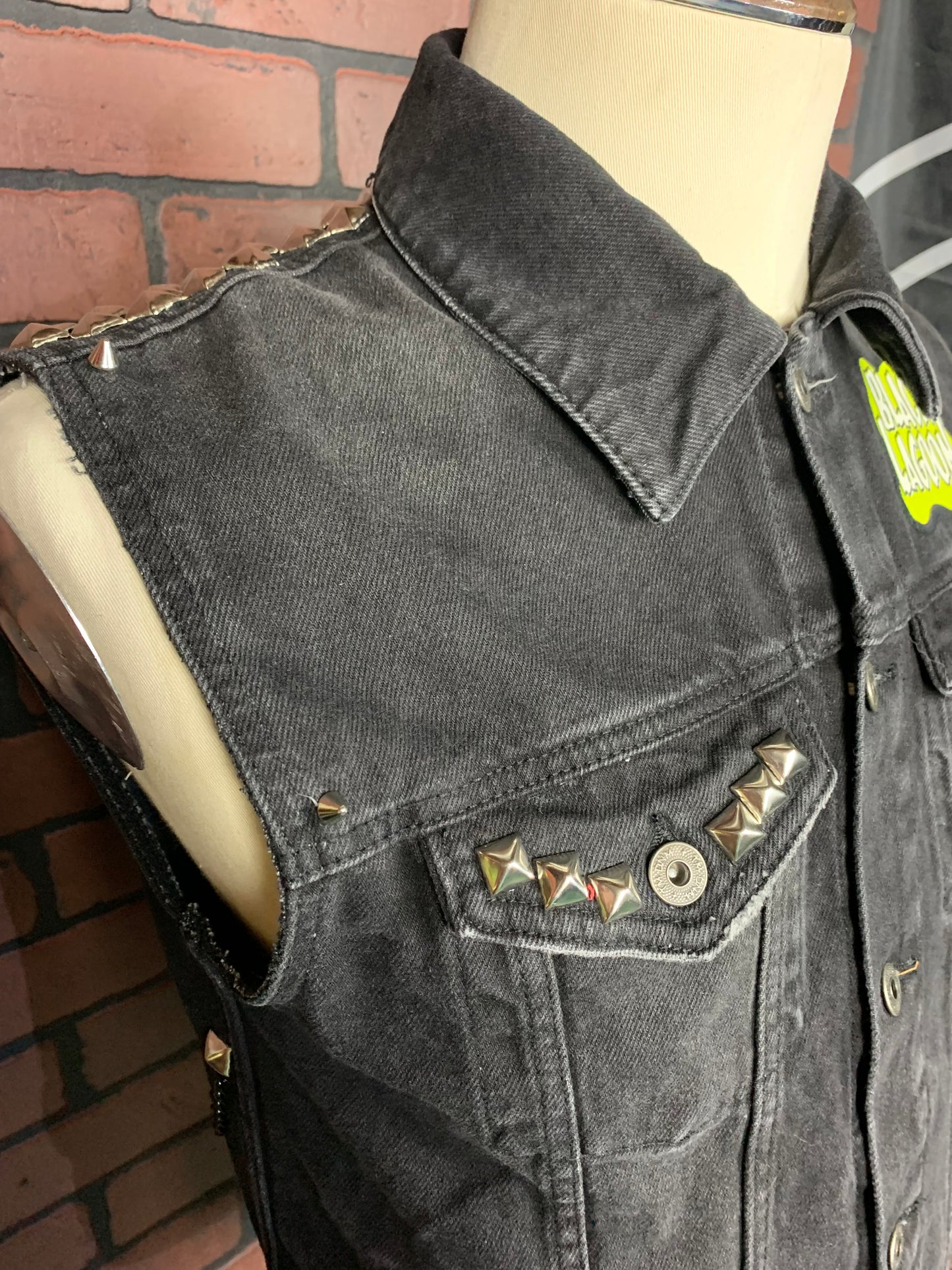 Black Lagoon Custom Commission